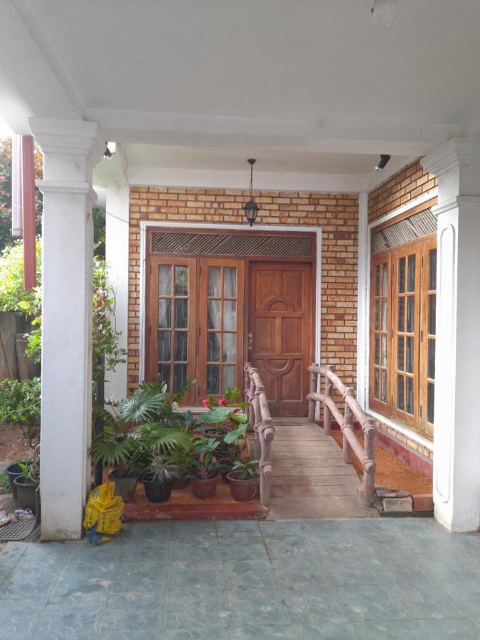 Ceylon Casa Hotel Hikkaduwa Exterior photo